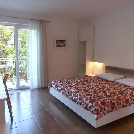 Oleandri A2 Mit Meerblickbalkon By Interhome Apartman
